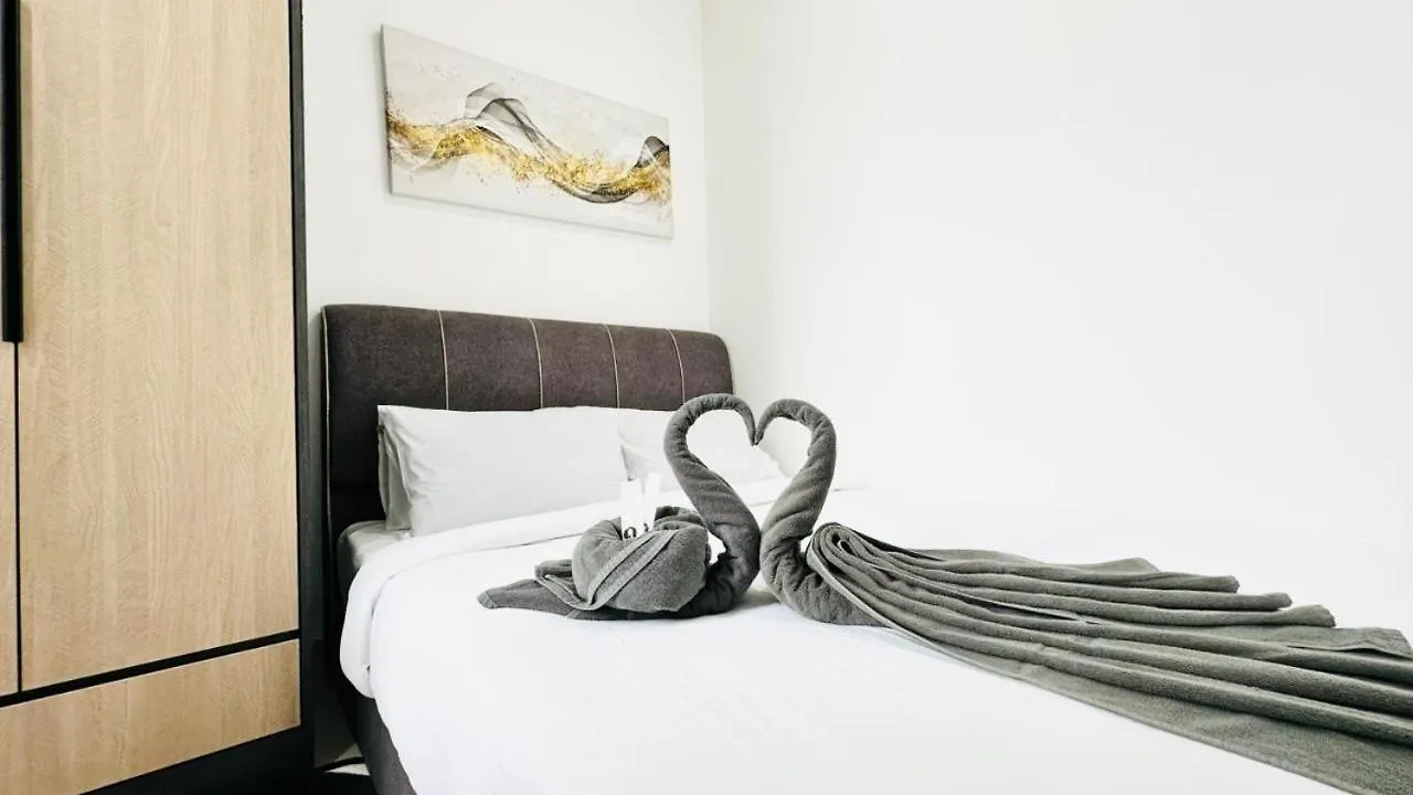 Apartment D'Lagoon Austin By Ihhomes Kempas Malaysia
